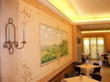 Hotel Santa Lucia Cascina Ngoại thất bức ảnh